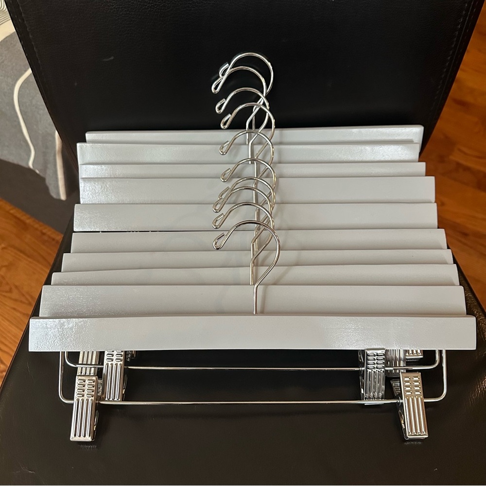 Wooden Hangers with Adjustable Clips (10)